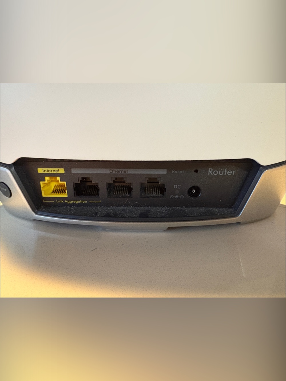 NETGEAR Orbi Dual WiFi Mesh Routers - Picture 3 of 8